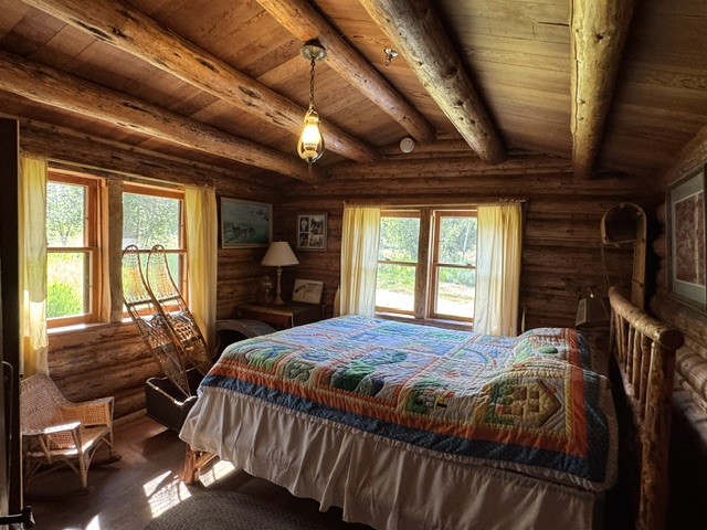 Murie bedroom 1